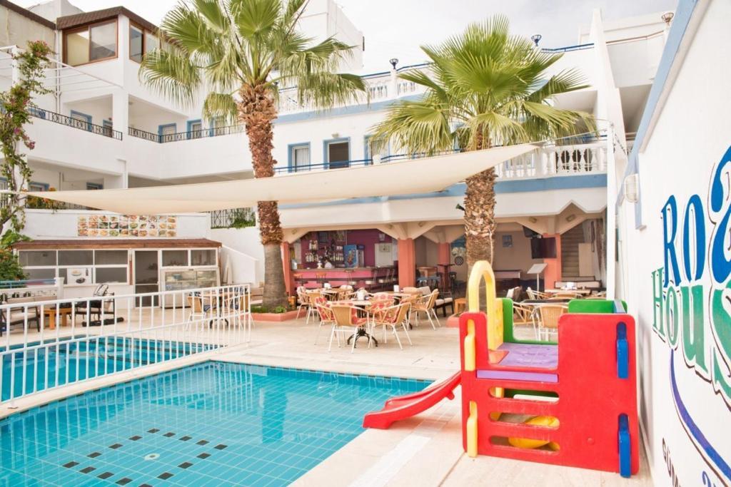 Roadhouse Apartments Gümbet Rom bilde